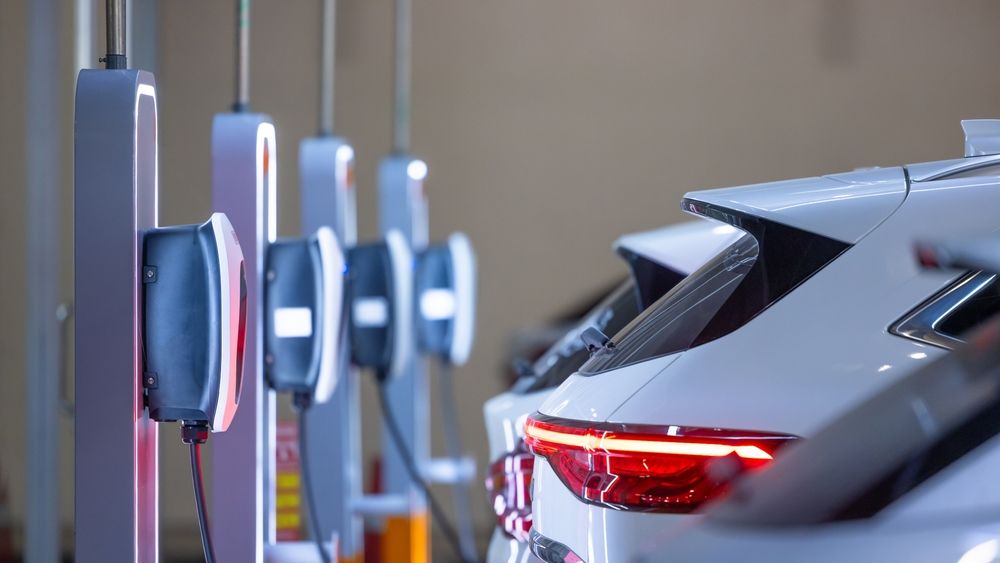 TOP 10 mașini electrice cu cea mai mare autonomie de pe piața din România în 2026