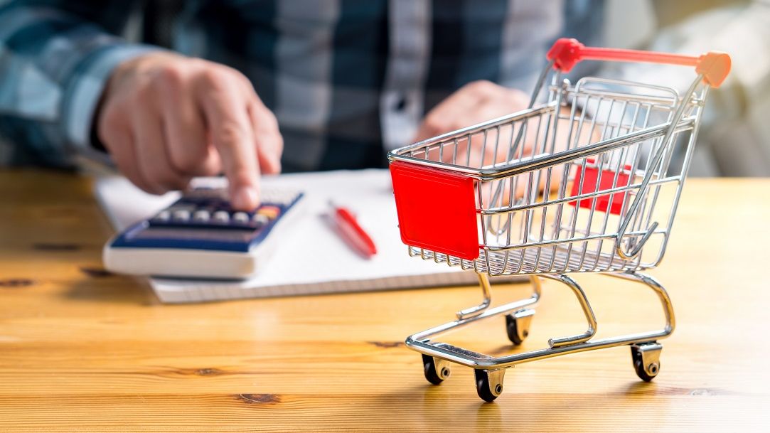 Avertismentul Saxo Bank: Prețurile vor crește pentru aproape orice. COVID-19 a accelerat moartea piețelor libere ca motor al economiilor