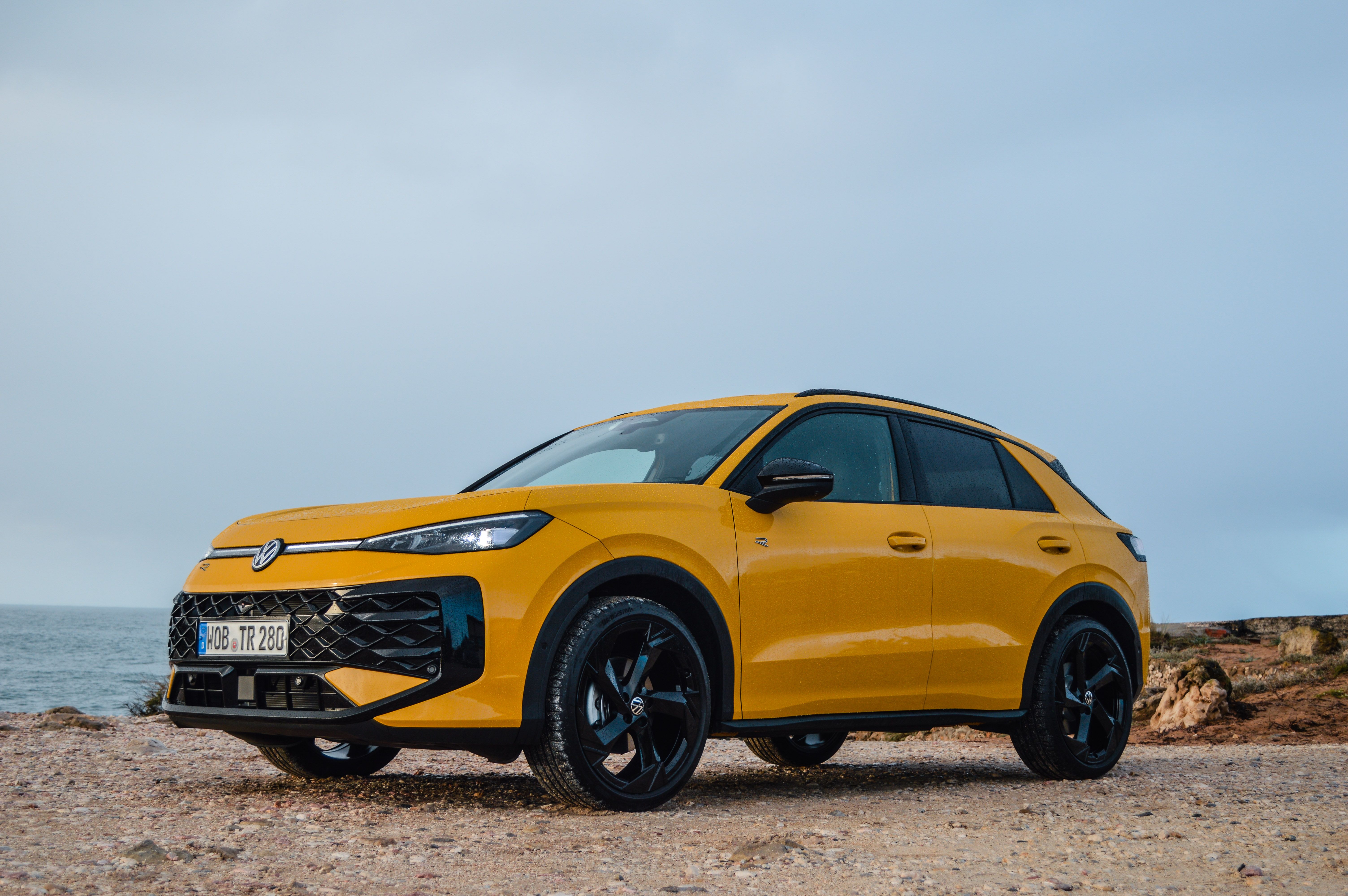 FOTO | Prim contact cu noul Volkswagen T-Roc. Cum au reușit germanii să îmbunătățească rețeta bestseller-ului lor - Poza 14