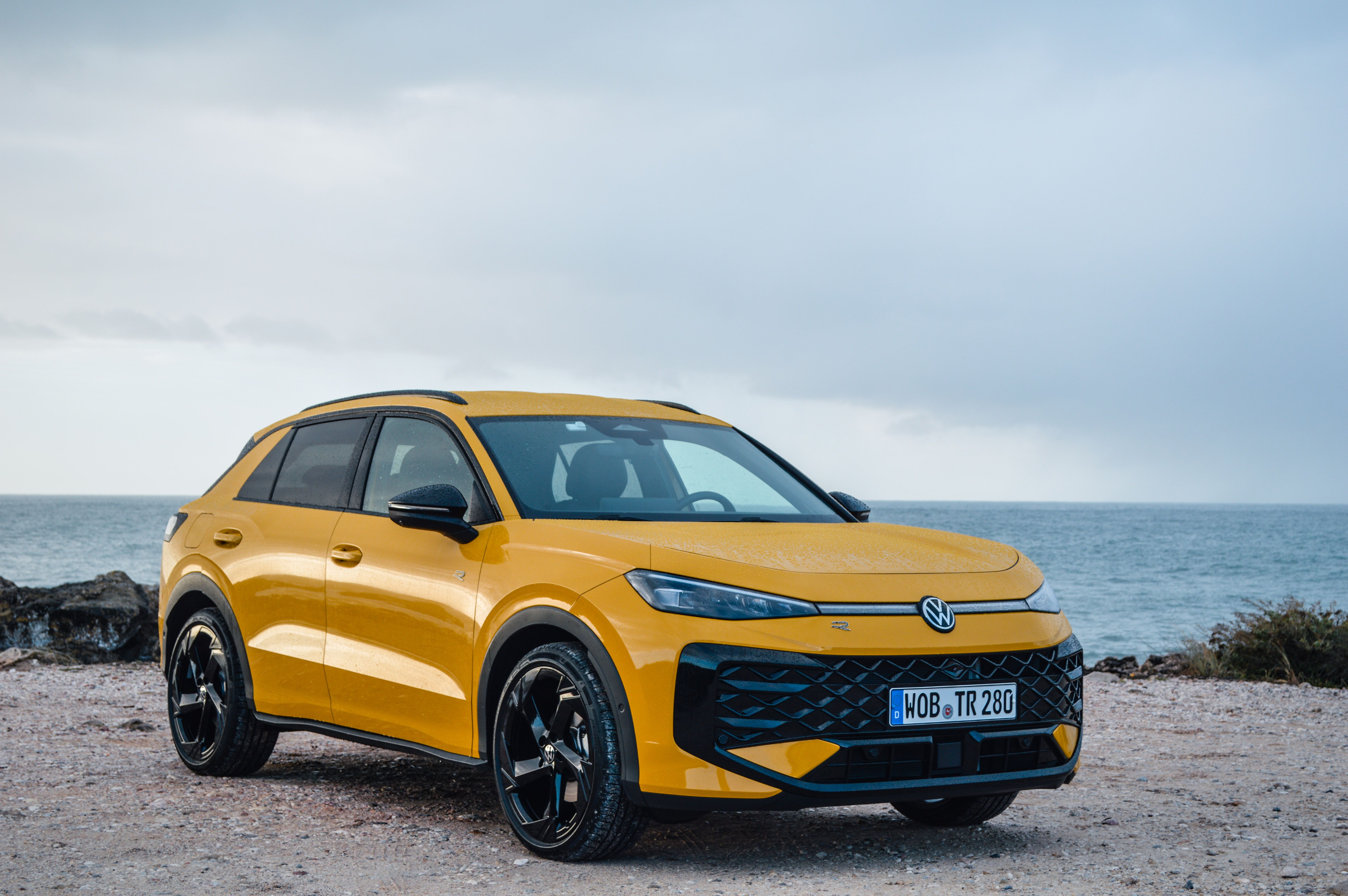 FOTO | Prim contact cu noul Volkswagen T-Roc. Cum au reușit germanii să îmbunătățească rețeta bestseller-ului lor - Poza 10