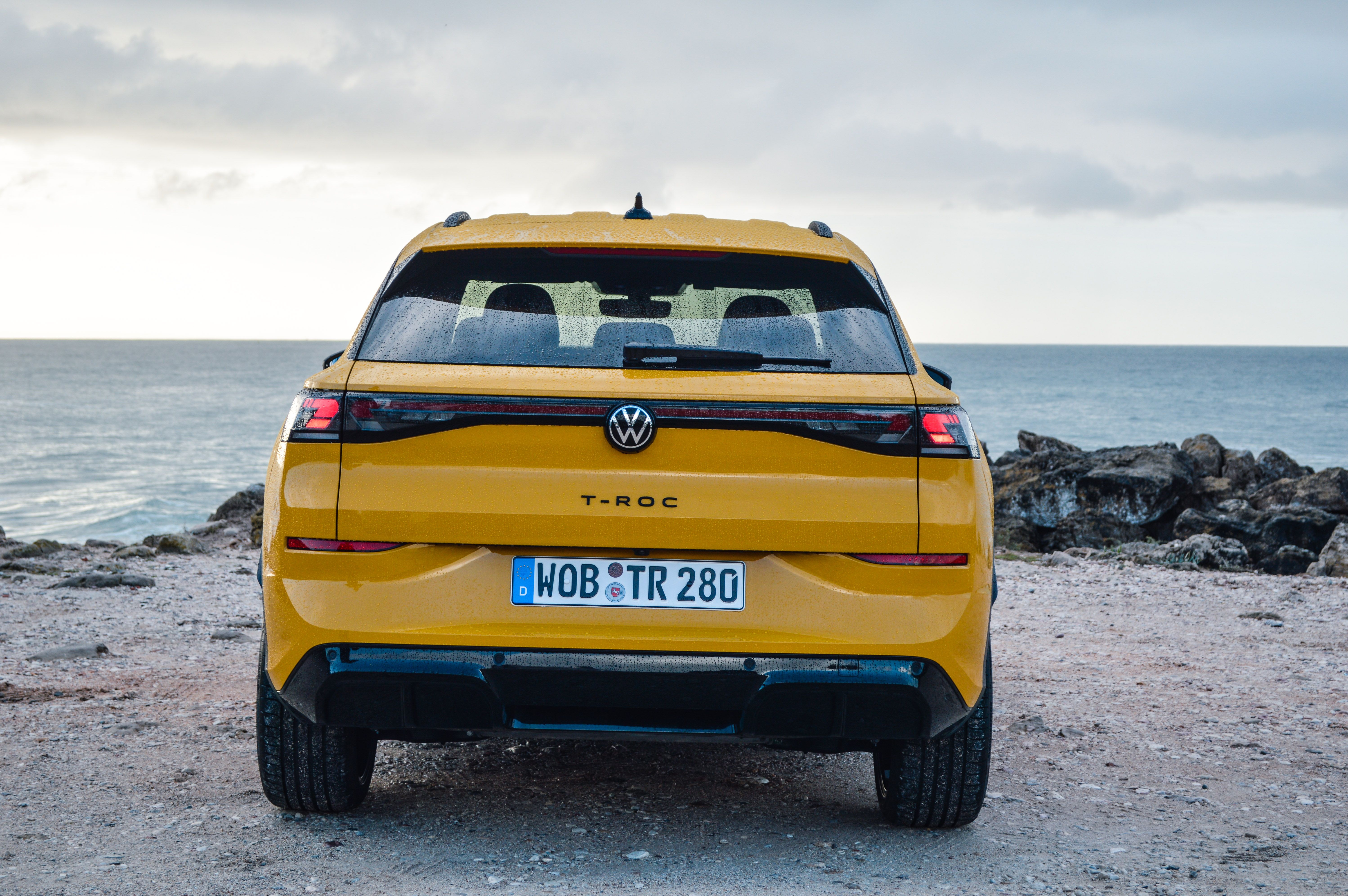 FOTO | Prim contact cu noul Volkswagen T-Roc. Cum au reușit germanii să îmbunătățească rețeta bestseller-ului lor - Poza 28