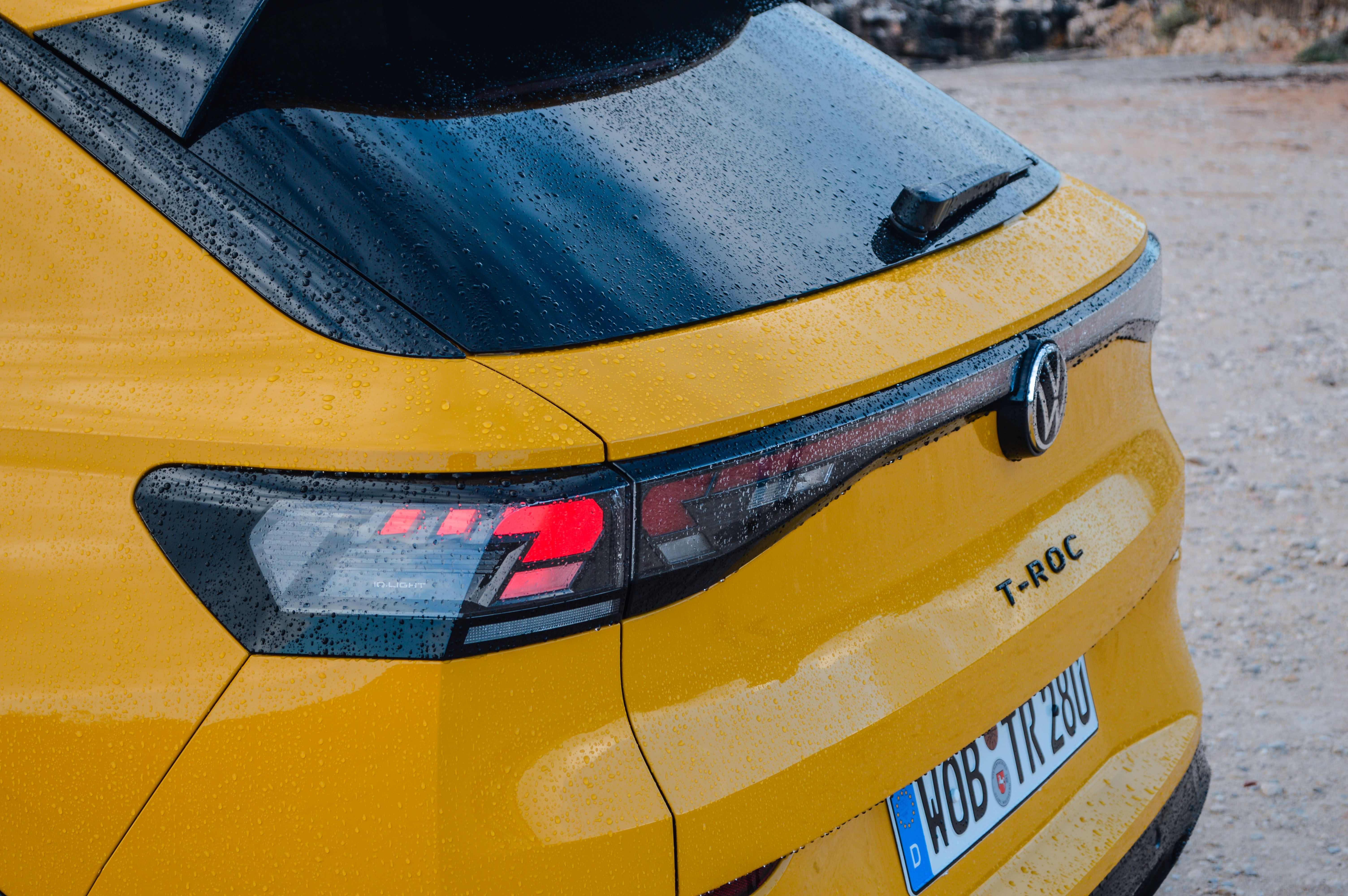 FOTO | Prim contact cu noul Volkswagen T-Roc. Cum au reușit germanii să îmbunătățească rețeta bestseller-ului lor - Poza 46