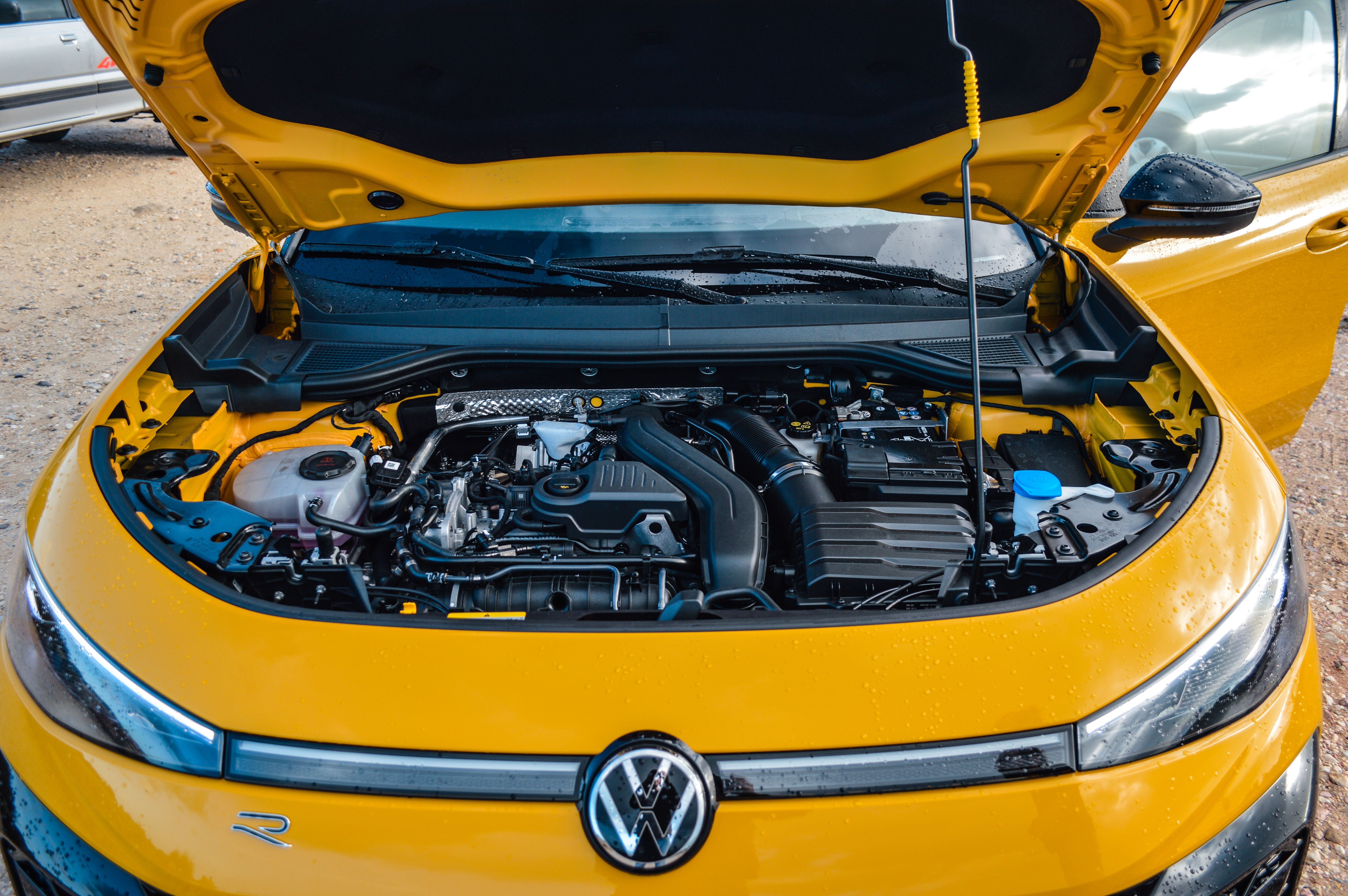 FOTO | Prim contact cu noul Volkswagen T-Roc. Cum au reușit germanii să îmbunătățească rețeta bestseller-ului lor - Poza 61
