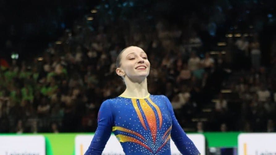 Gimnastică artistică: Ana Bărbosu a câştigat aur la sol şi argint la bârnă, la Europenele de la Leipzig
