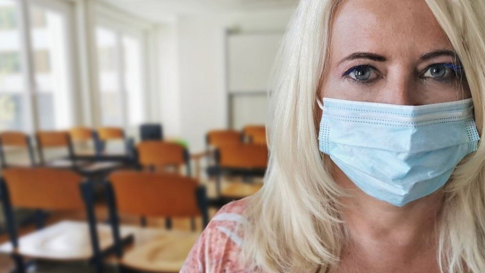 Angajații din educație: Vom da statul în judecată, dacă ne obligă să plătim testele