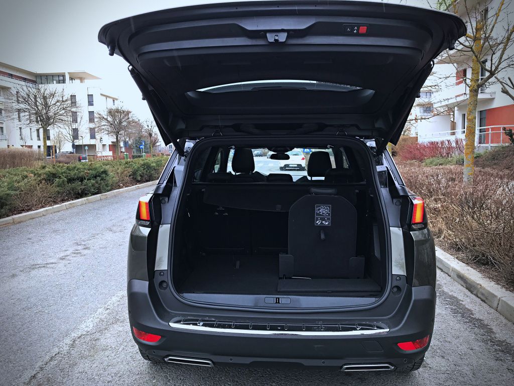 Peugeot 5008 - Imagine 16