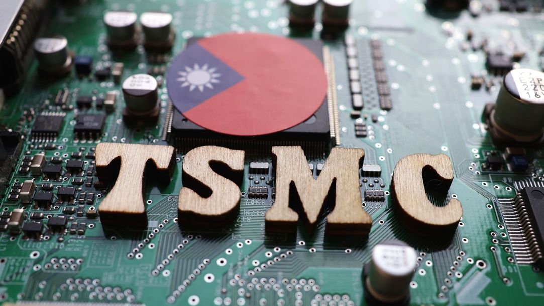 Profituri „istorice” aduse de goana după Inteligența Artificială: Gigantul TSMC se așteaptă la venituri record