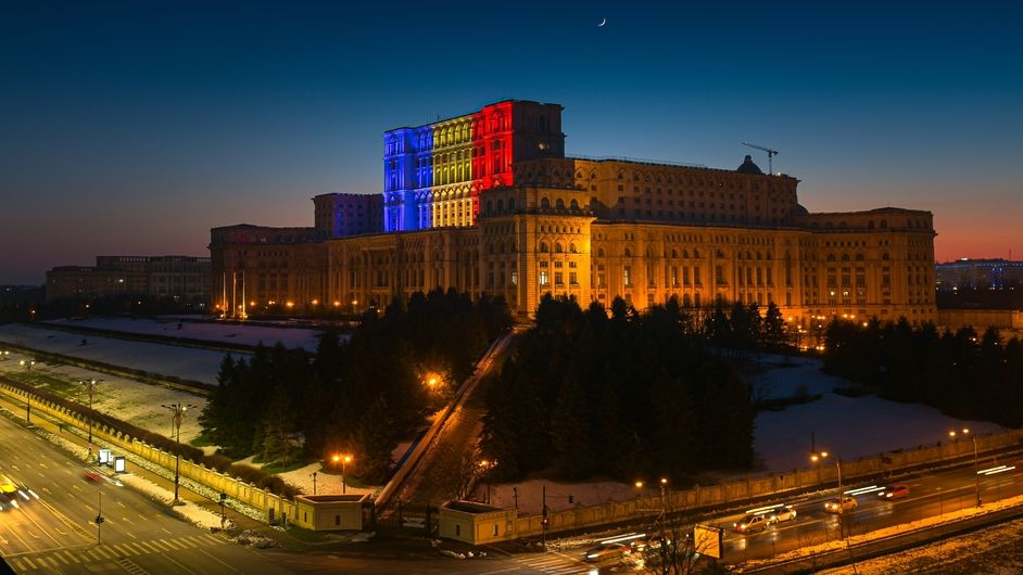 Analiză: ce votează Parlamentul în sesiunea extraordinară din această săptămână. Legile de care depind peste 4 miliarde de euro din PNRR