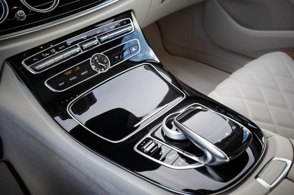 Mercedes-Benz Clasa E - Imagine 5
