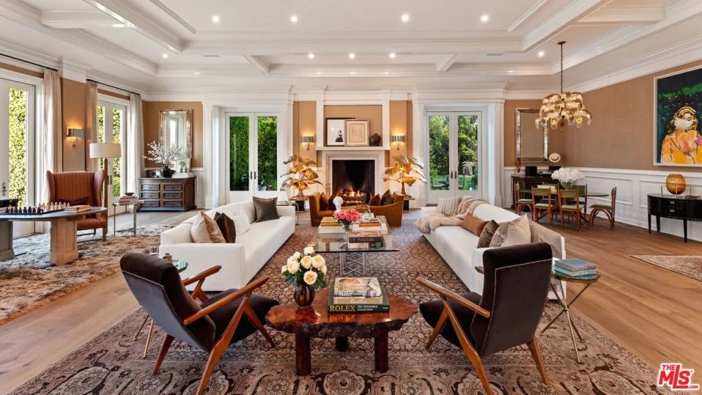 Cum arată casa de 68 mil. euro, scoasă la vânzare de Jennifer Lopez și Ben Affleck - Imagine 4