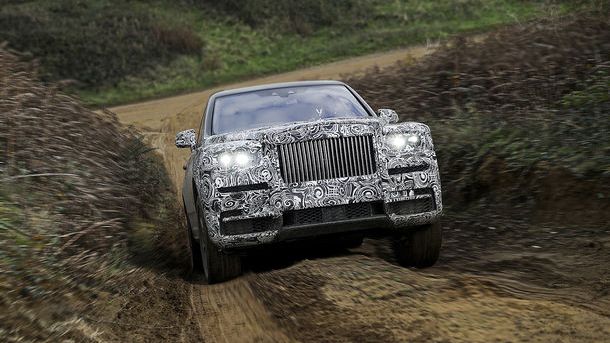 SUV-ul Rolls-Royce Cullinan debuteaza in 10 mai: livrarile incep in prima parte a anului viitor