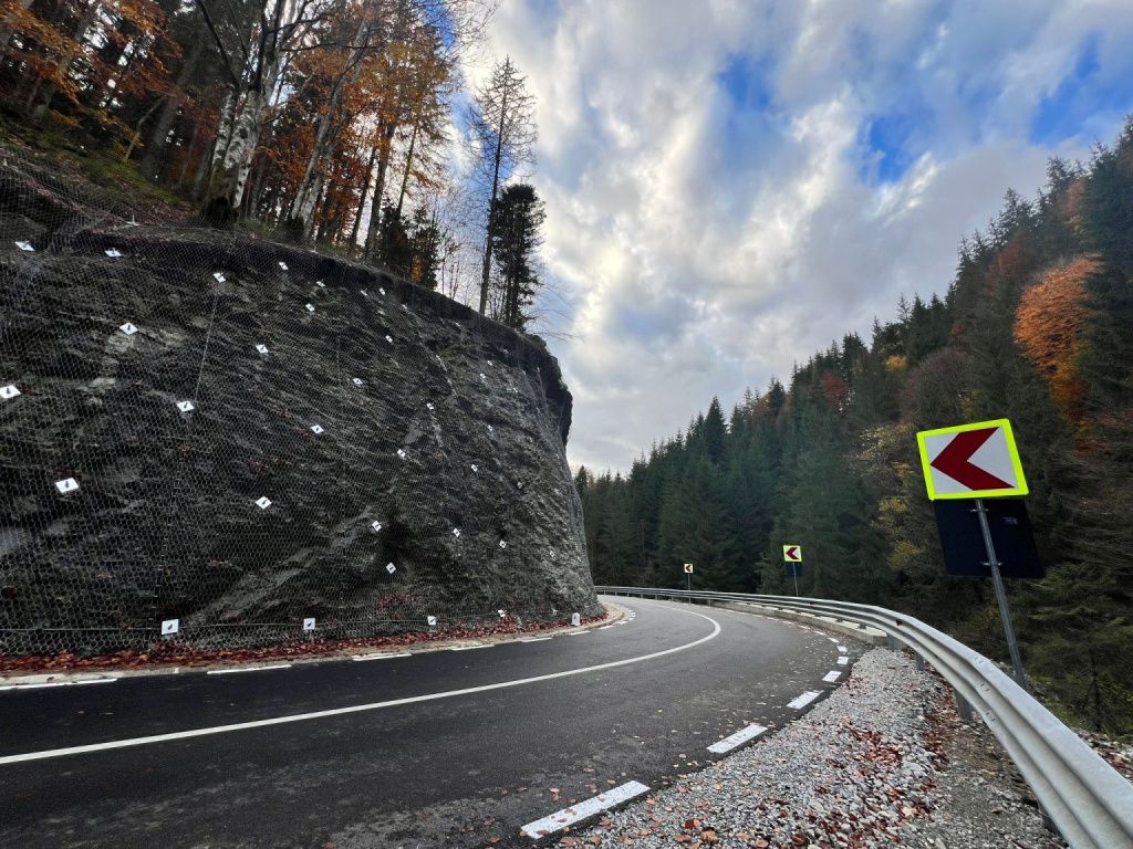 GALERIE FOTO Se poate circula pe Drumul Apusenilor. Cum arată și pe unde trece șoseaua care concu - Imagine 14