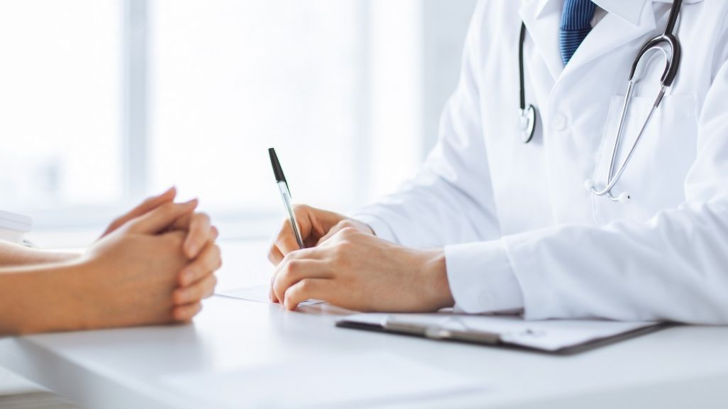 Directia de Sanatate: Copilul cu varicela care a murit in spitalul din Pascani trebuia tratat intai la Urgente