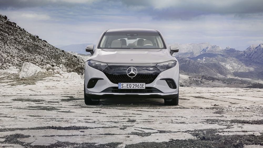 [FOTO] Mercedes EQS, SUV-ul cu peste 500 de cai putere și autonomie de aproape 700 de kilometri