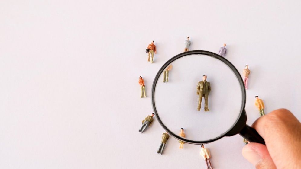 Societe Generale analizează un program de restructurări în Franţa pentru a-şi reduce costurile