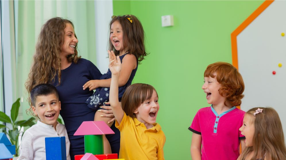 Activități didactice, suspendate, dacă impun prezența fizică a copiilor