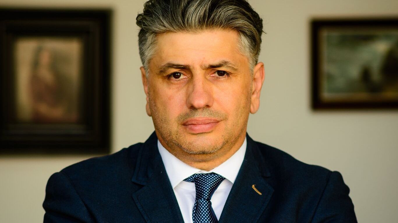 Povestea antreprenorului plecat din tara imediat dupa Revolutie, care s-a intors pentru pariul viitorului: cum vrea Virgil Tornoreanu sa faca din Timisoara o poarta spre Occident