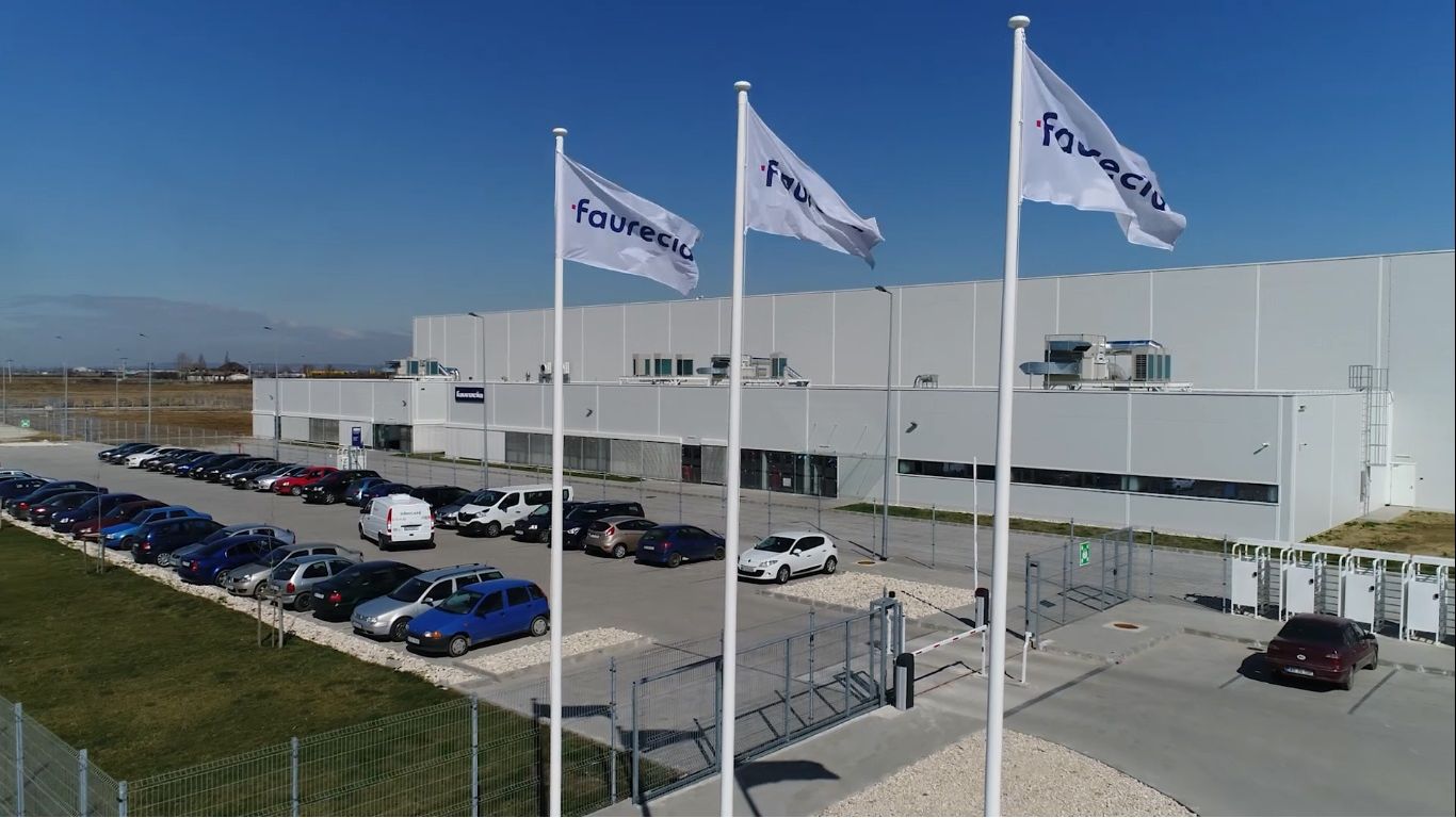 Faurecia a inaugurat cea de-a cincea fabrica din Romania. Pana in 2020 va ajunge la 900 de angajati
