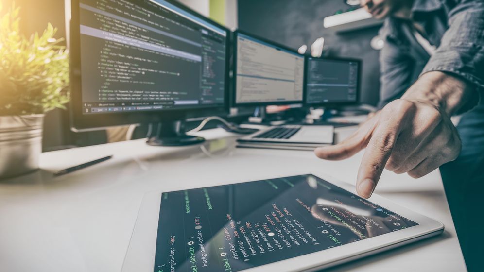 Ce furnizor de energie alocă 30 de milioane de lei achizițiilor de servicii software