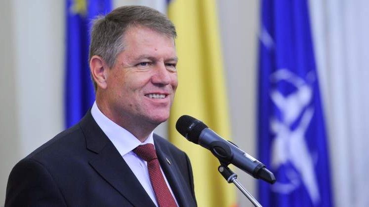 Iohannis a sesizat CCR legea privind CSM