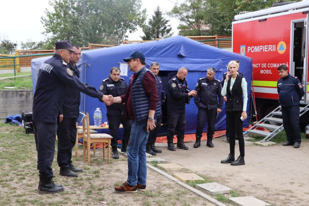 "žToleranÅ£ă zero faÅ£ă de cei care refuză evacuarea". Ce spune șeful județului Galați desp - Imagine 4