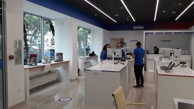 eMAG deschide primul showroom din afara României, unde vrea să ajungă la vânzări de un miliard de euro în 5 ani