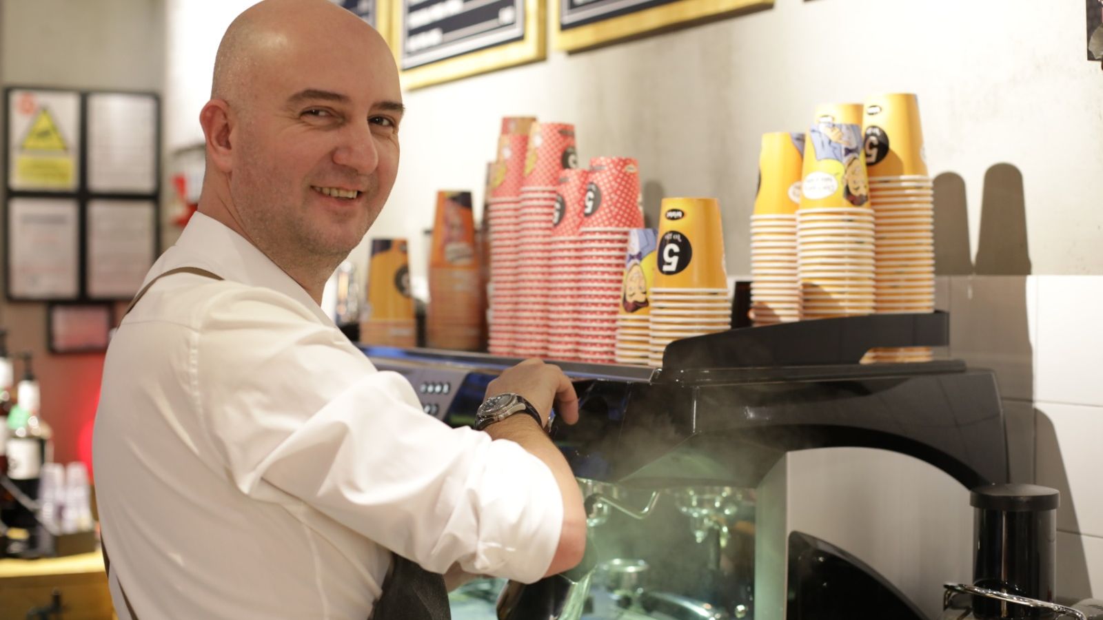 Radu Savopol vrea să intre în segmentul lactatelor și să readucă în piață un brand cunoscut în vremea comunismului: Lacto Bar by 5 to go