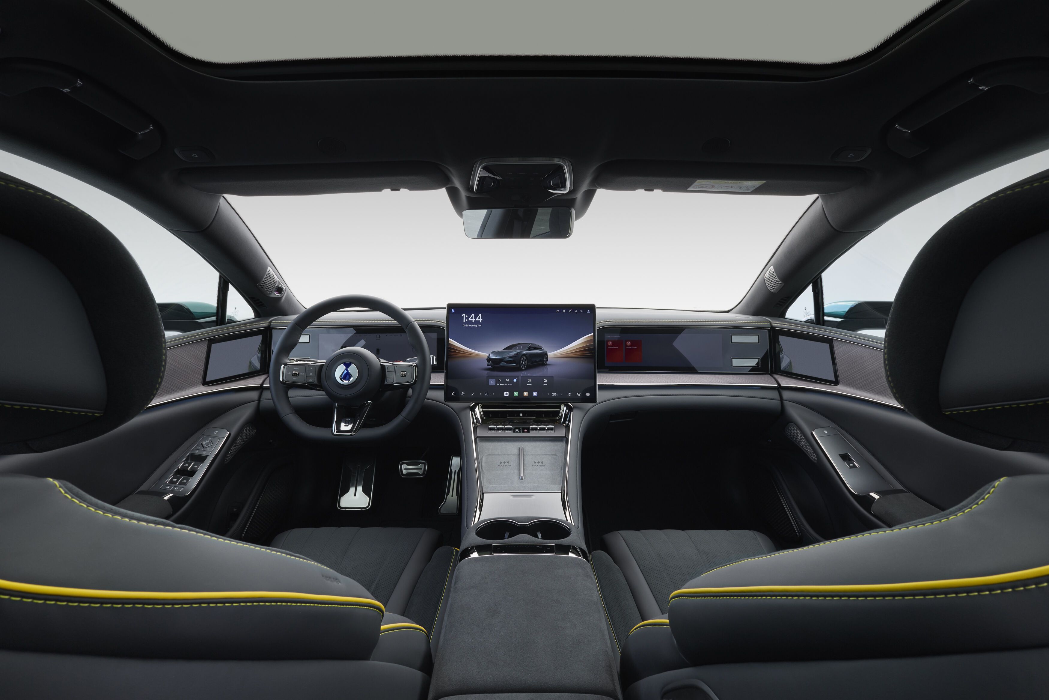Denza, brandul premium al BYD, s-a lansat în Europa. Rivalul chinezesc al BMW și Audi va ajunge și în România - Poza 8