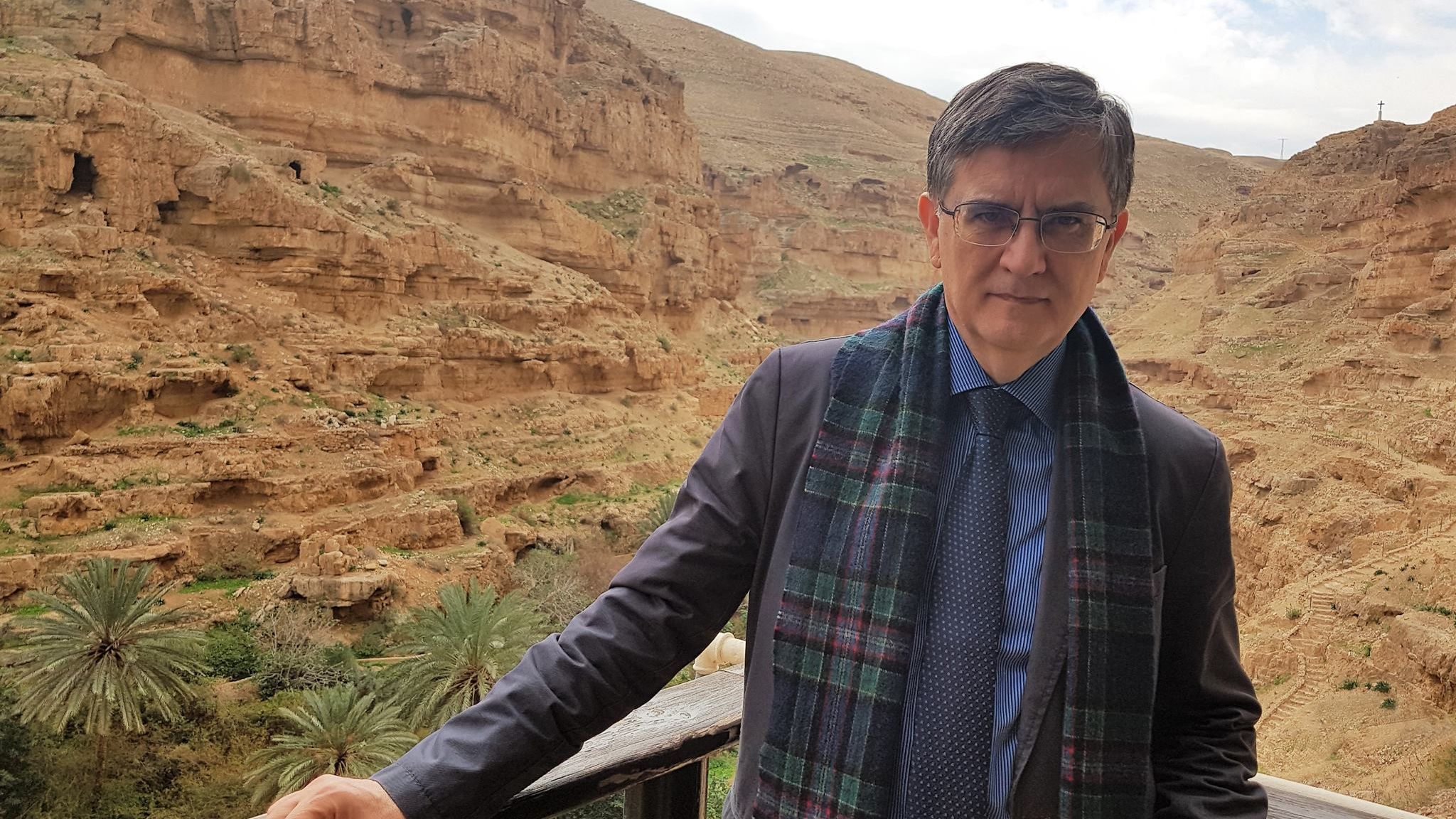 Mircea Dumitru, rectorul Universitatii din Bucuresti: Anul acesta este o criza suplimentara cu manualul unic