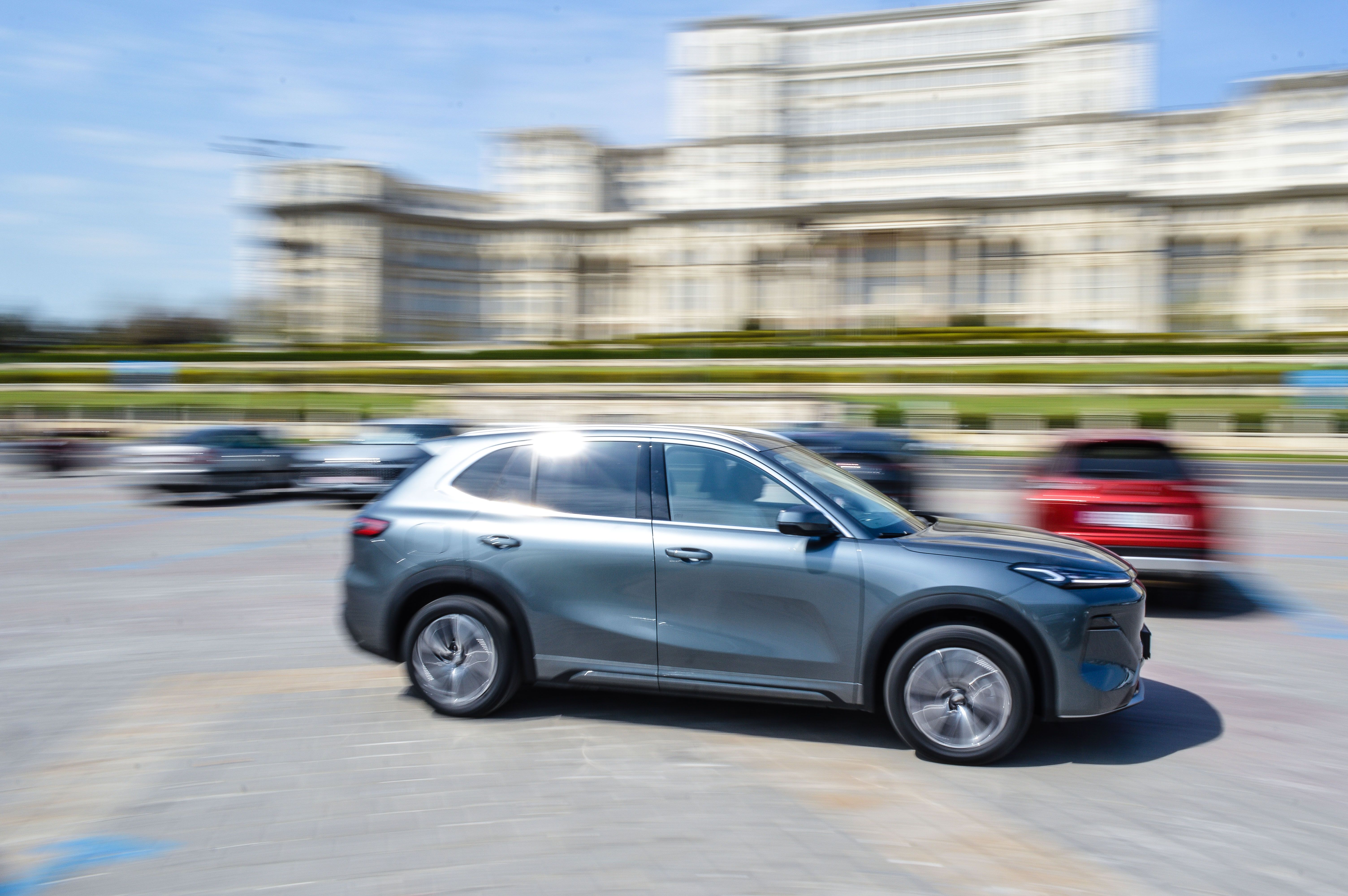 FOTO | Test Drive Geely Starray EM-I: Cum se comportă noul SUV plug-in hibrid care vrea să se afirme într-un segment tot mai aglomerat - Poza 34