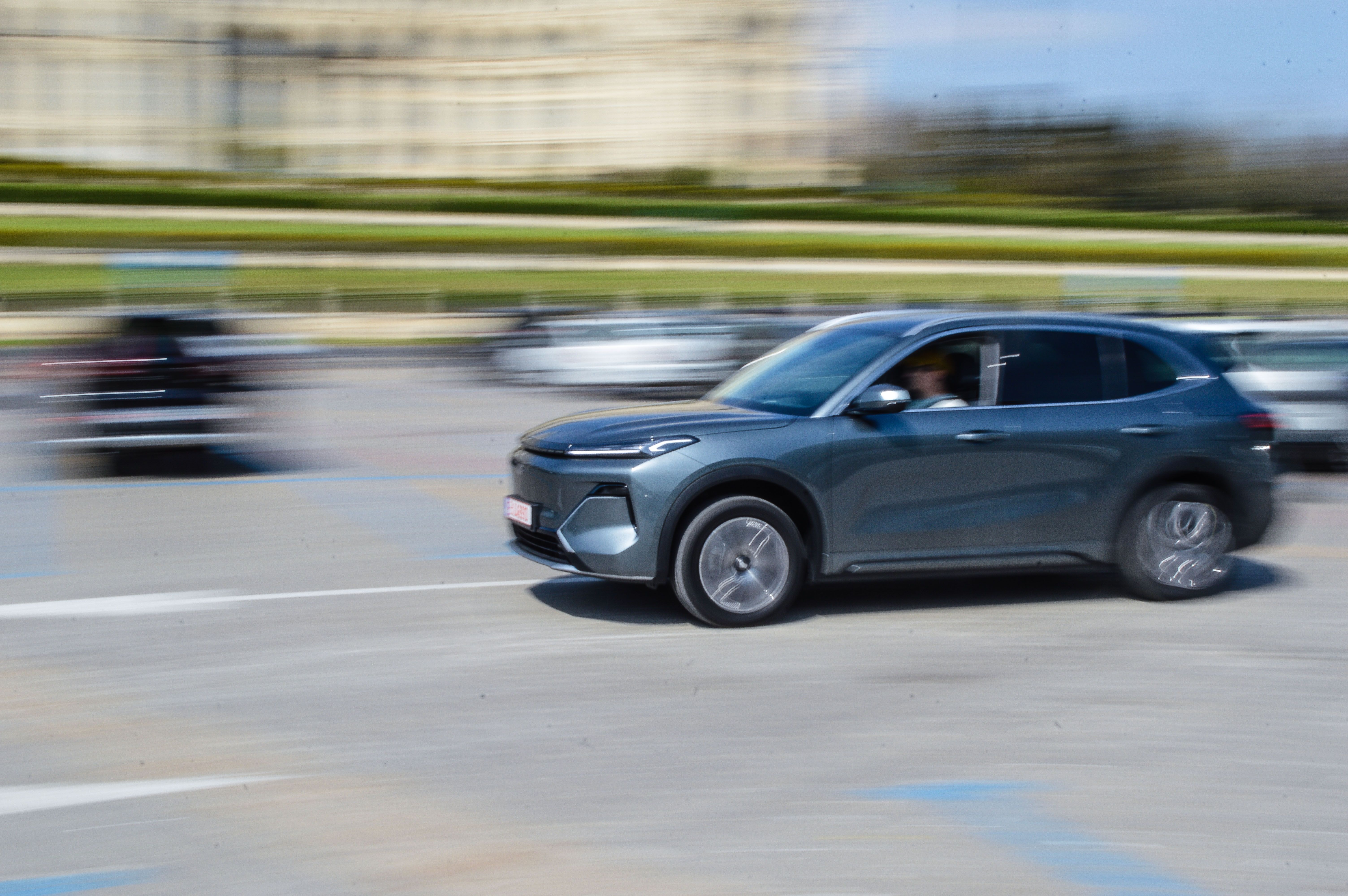 FOTO | Test Drive Geely Starray EM-I: Cum se comportă noul SUV plug-in hibrid care vrea să se afirme într-un segment tot mai aglomerat - Poza 39