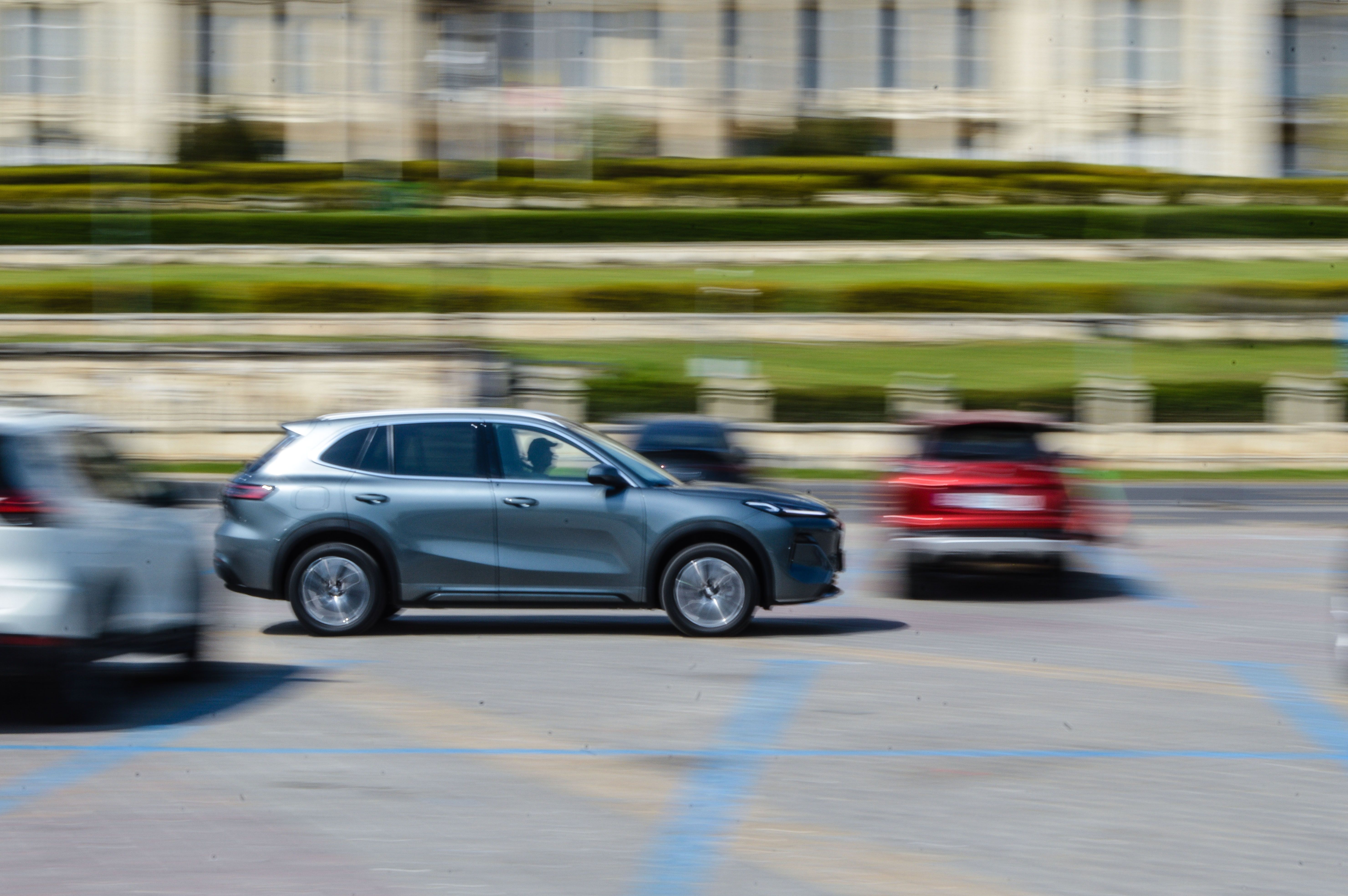 FOTO | Test Drive Geely Starray EM-I: Cum se comportă noul SUV plug-in hibrid care vrea să se afirme într-un segment tot mai aglomerat - Poza 36