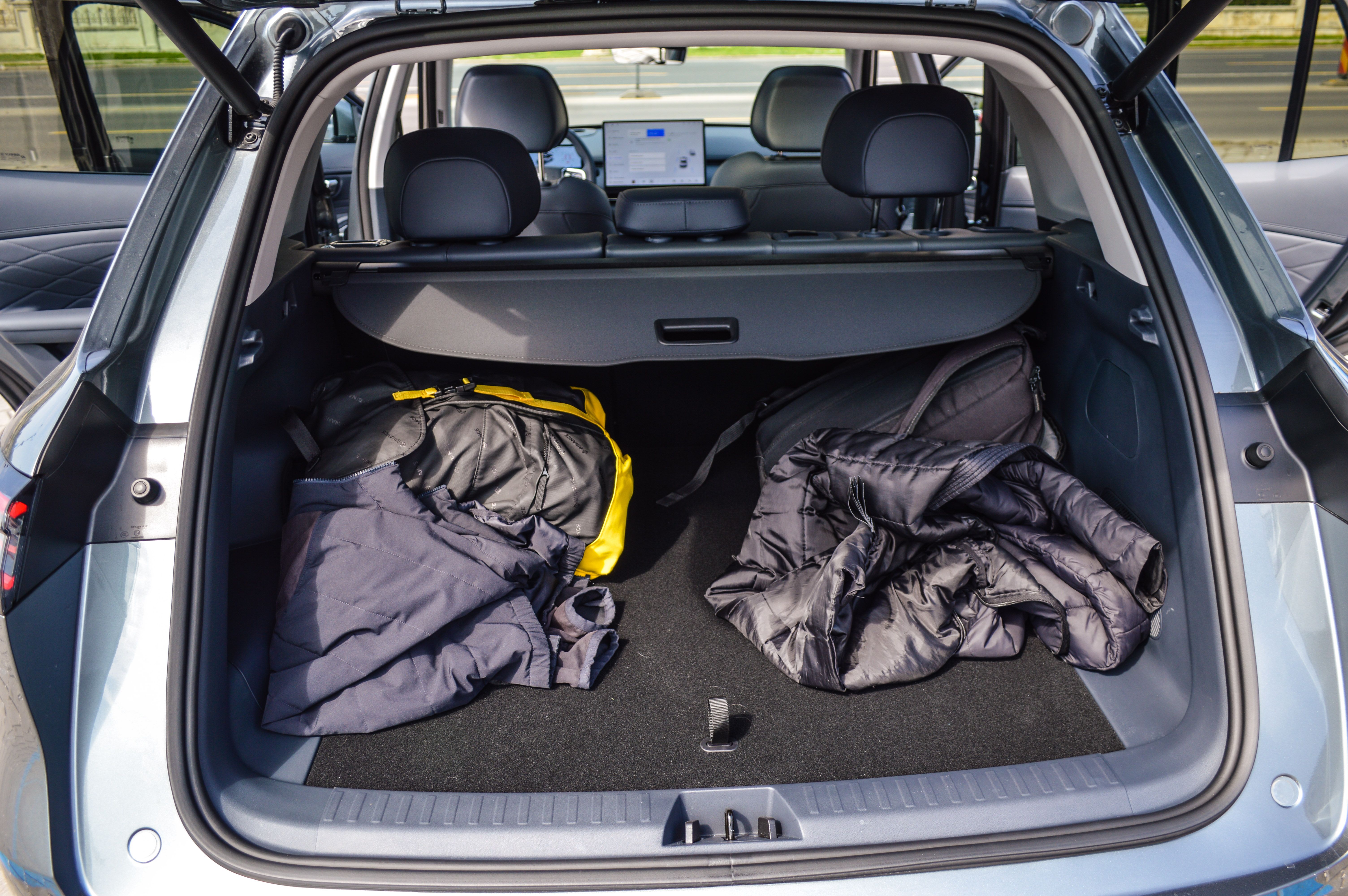 FOTO | Test Drive Geely Starray EM-I: Cum se comportă noul SUV plug-in hibrid care vrea să se afirme într-un segment tot mai aglomerat - Poza 32