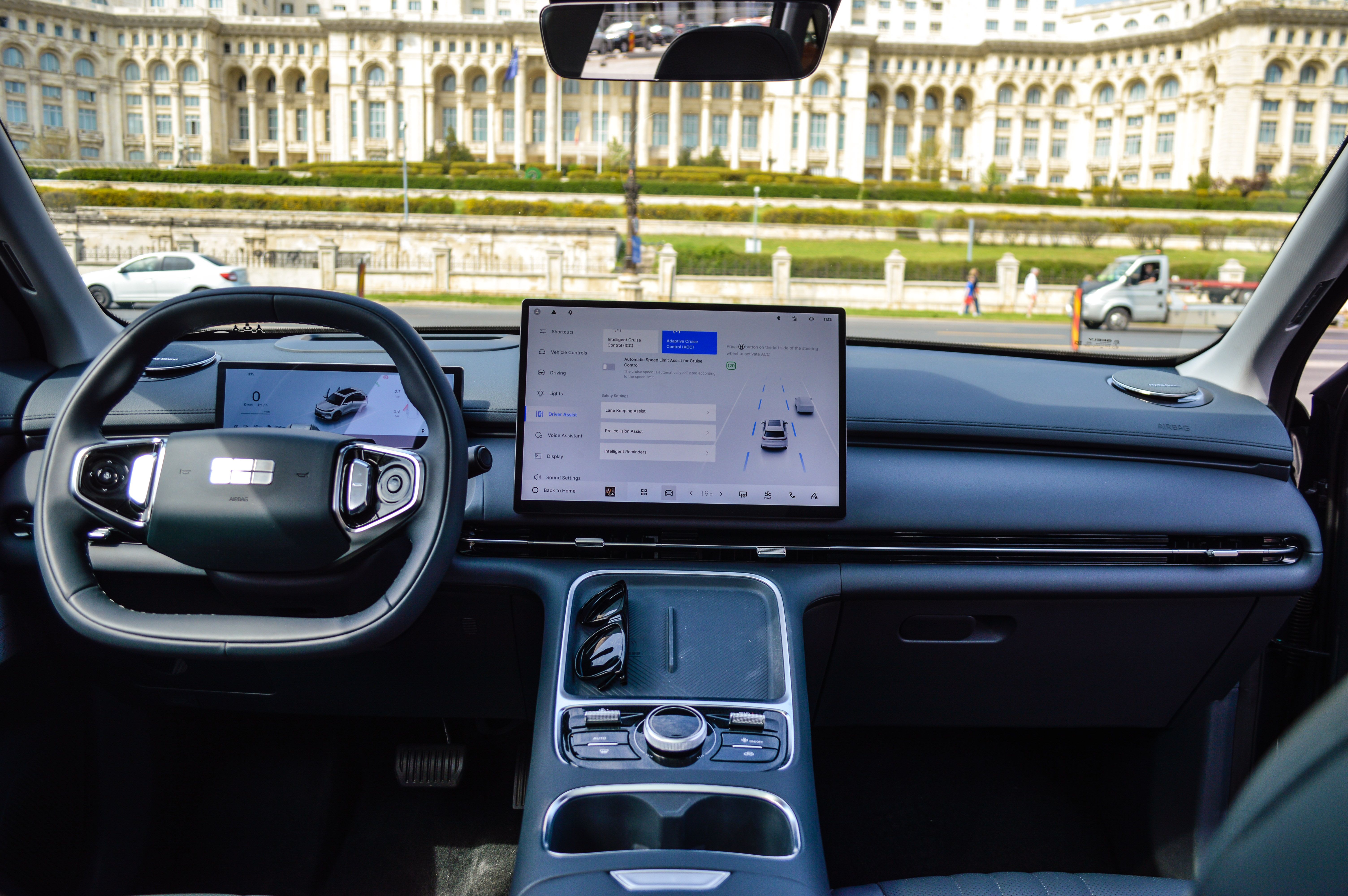 FOTO | Test Drive Geely Starray EM-I: Cum se comportă noul SUV plug-in hibrid care vrea să se afirme într-un segment tot mai aglomerat - Poza 15