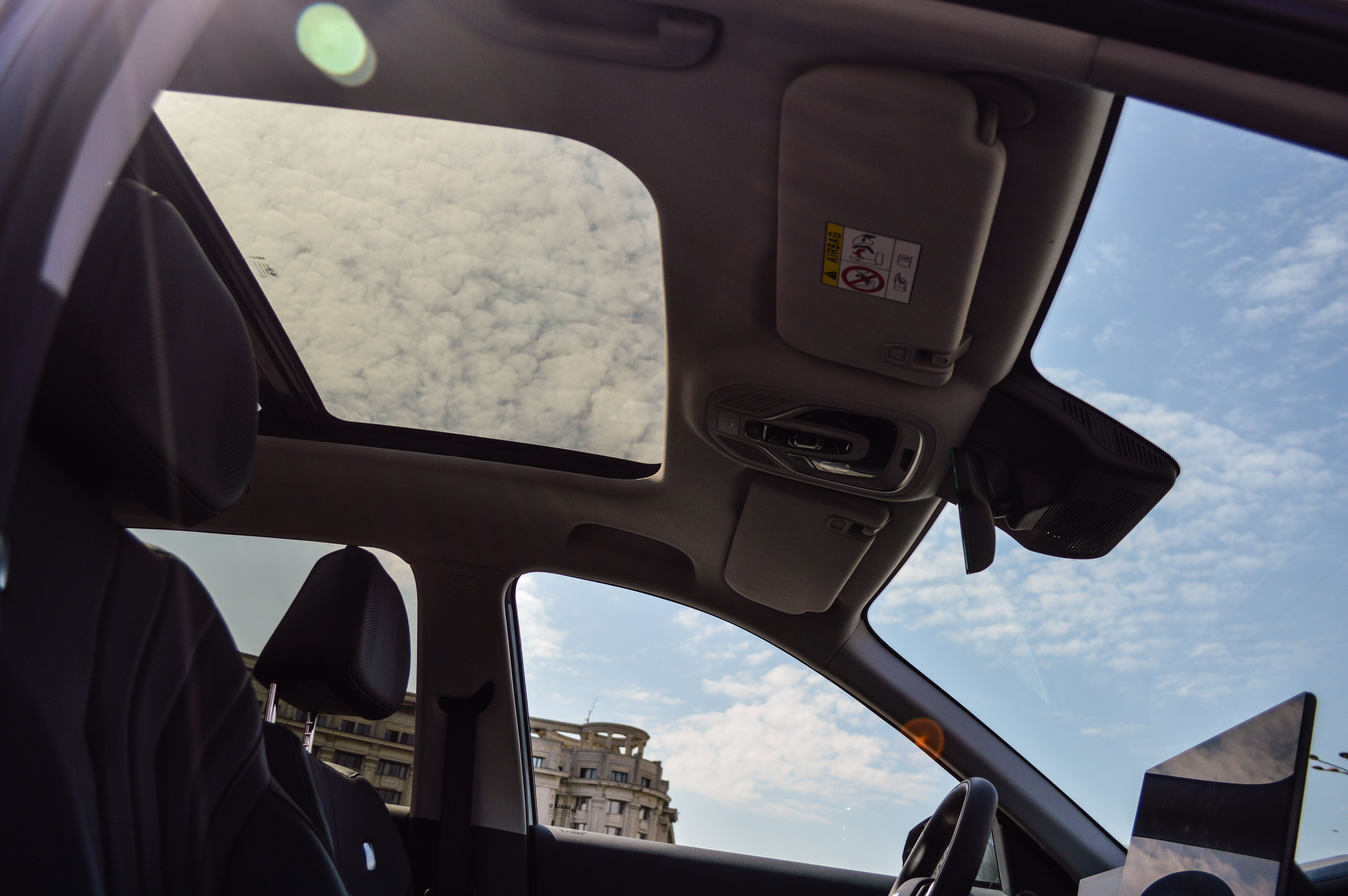 FOTO | Test Drive Geely Starray EM-I: Cum se comportă noul SUV plug-in hibrid care vrea să se afirme într-un segment tot mai aglomerat - Poza 30