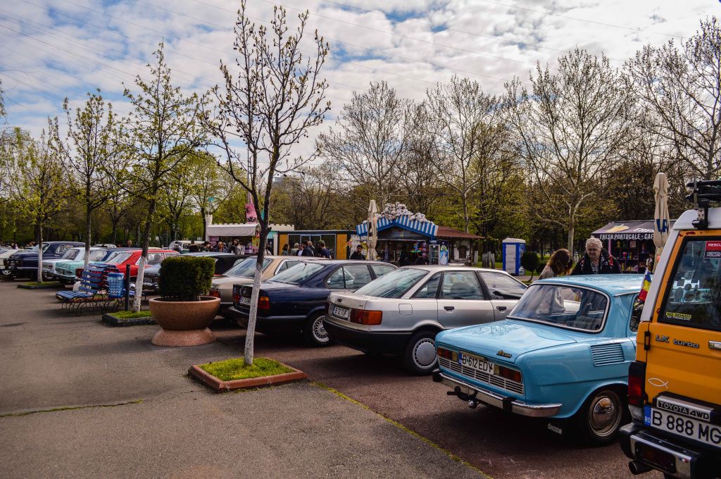 FOTO | Retroparada Primăverii: Ce am văzut la cea mai mare expoziție de mașini retro din țară - Imagine 38
