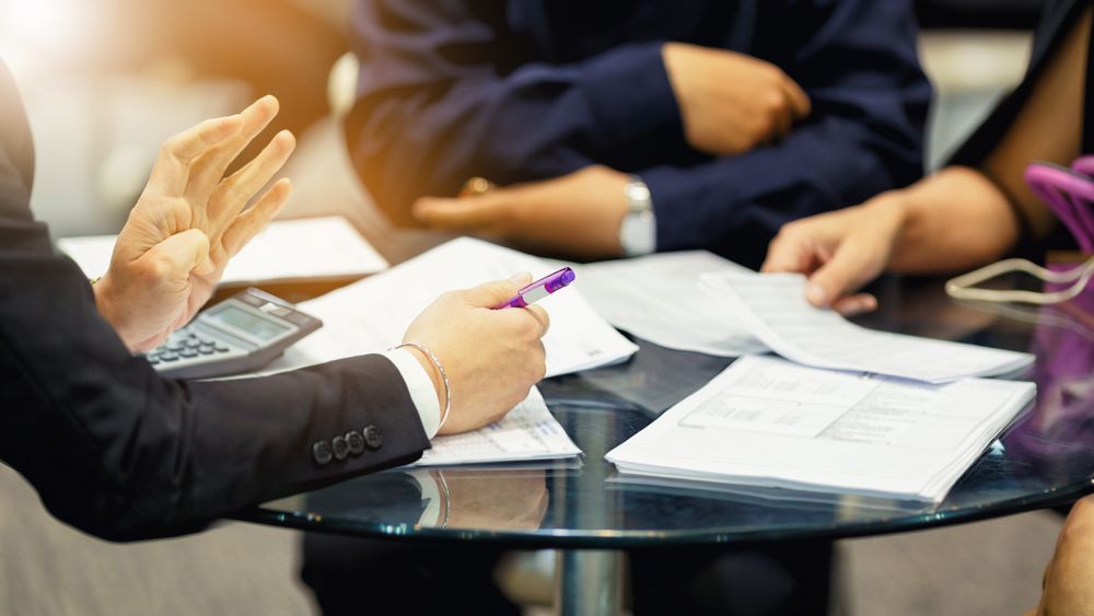 Aproape jumatate dintre directori considera ca managementul din Romania este inferior celui din alte state din UE