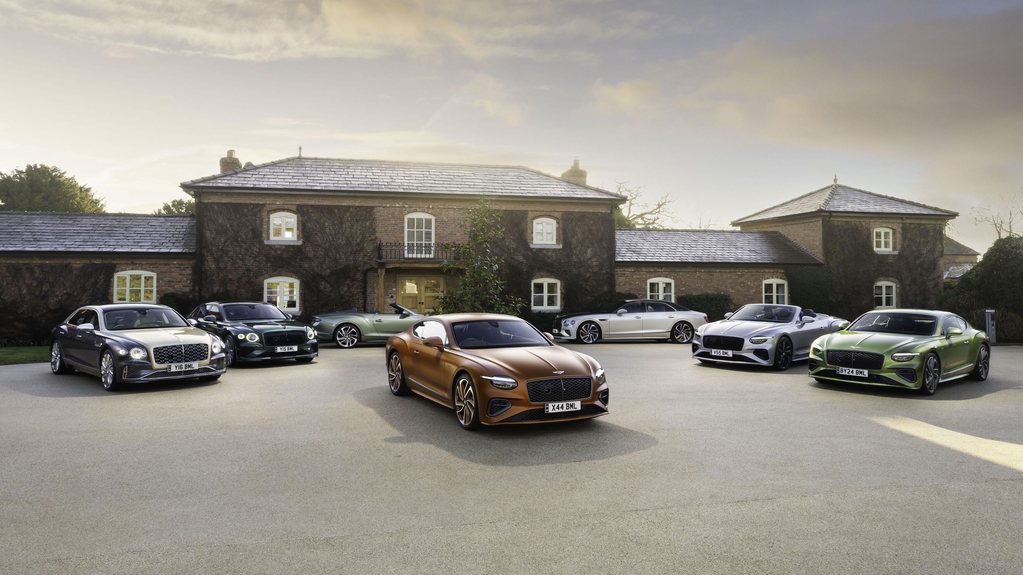 Nici la bogați nu este mai „călduț”: Bentley, pentru prima oară pe pierdere din 2020 încoace