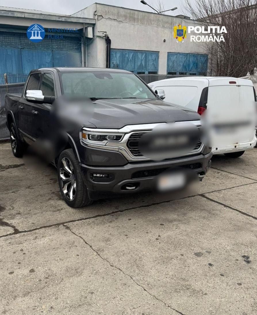 FOTO | Noi mașini de lux confiscate de stat. Ar putea ajunge la licitațiile ANAF? - Poza 9