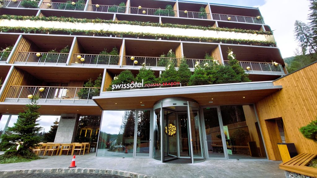 GALERIE FOTO | Cum arată primul hotel de 5 stele din Poiana Brașov - Imagine 3