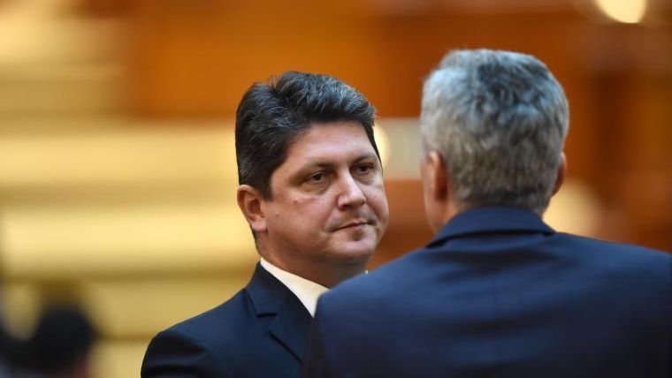 Cerea DNA privind incuviintarea urmarii penale a lui Titus Corlatean a fost repsinsa de Comisia juridica a Senatului