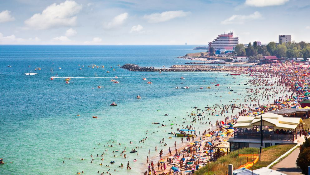 Vacanță de Rusalii pe litoral, în 2026: un touroperator vine cu tarife de la 47 lei pe noapte