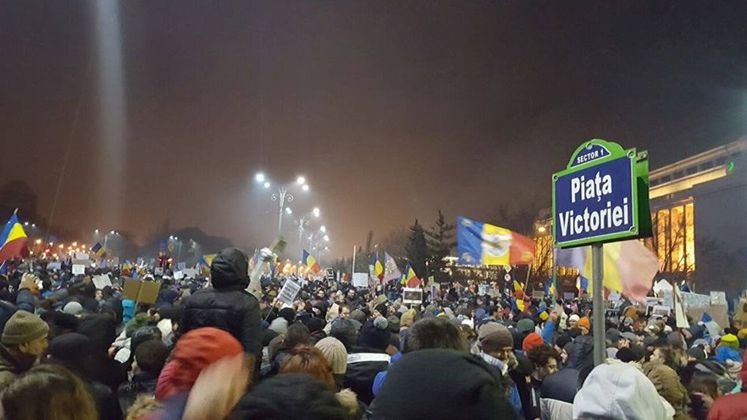 "Operatiunea steagul UE" anuntata pentru duminica in Piata Victoriei