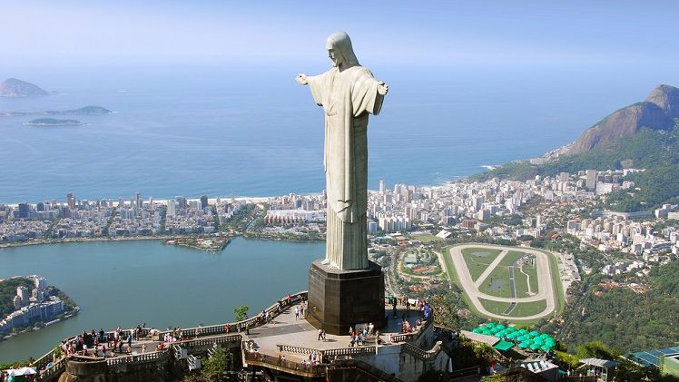Povestea geniului roman anonim care a cioplit chipul faimoasei statui a lui Iisus din Rio de Janeiro