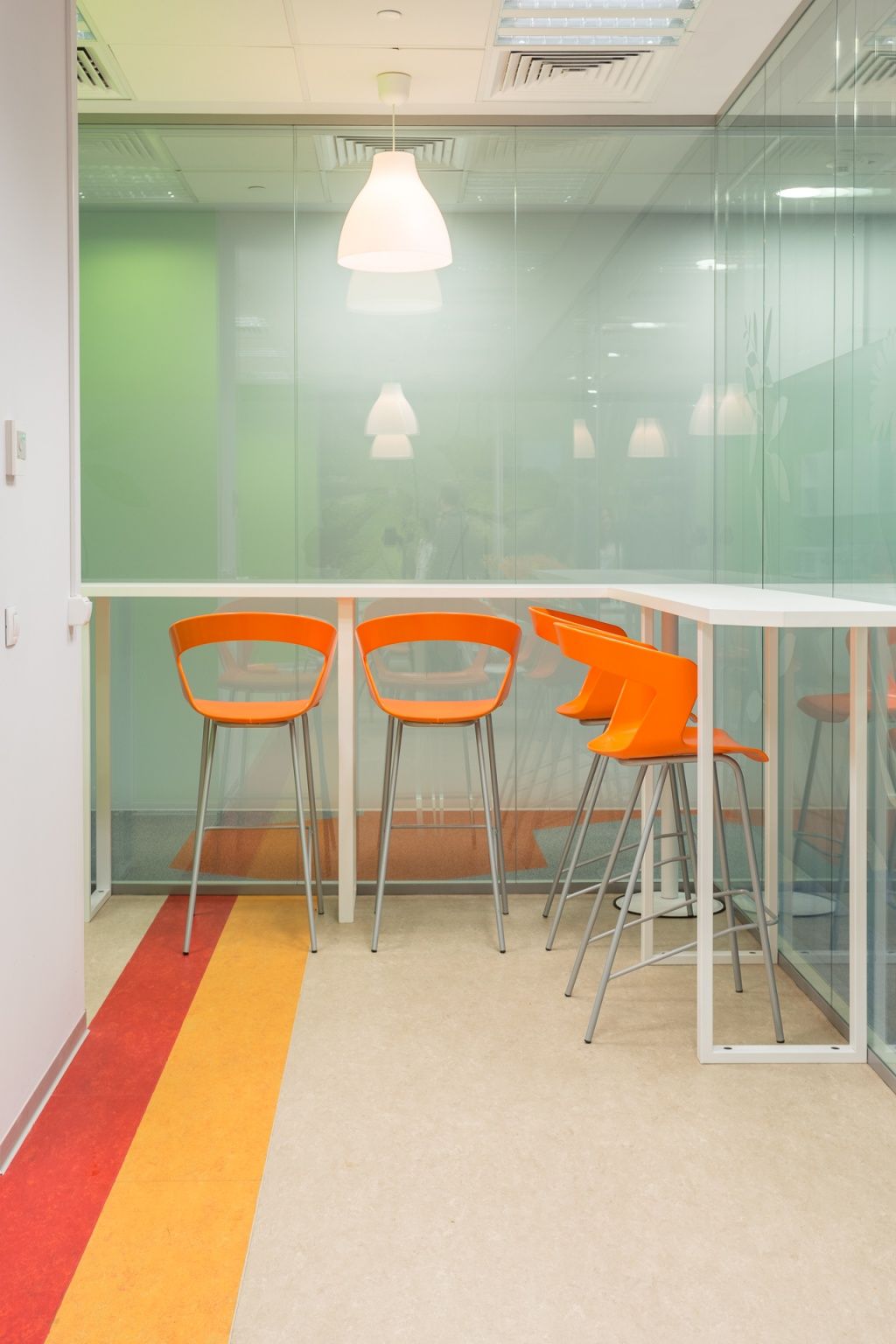 Birou de companie - Schneider Electric - Imagine 19