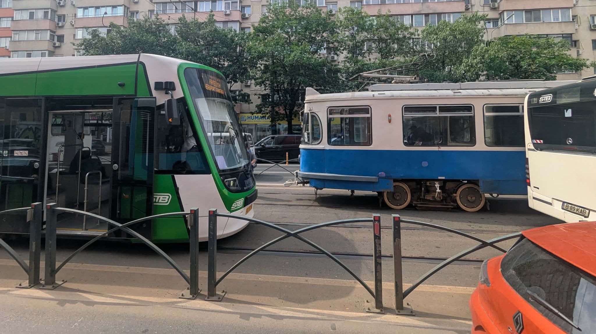 Mai multe tramvaie, blocate pe Șoseaua Ștefan cel Mare din București. Situația afectează și circulația autobuzelor