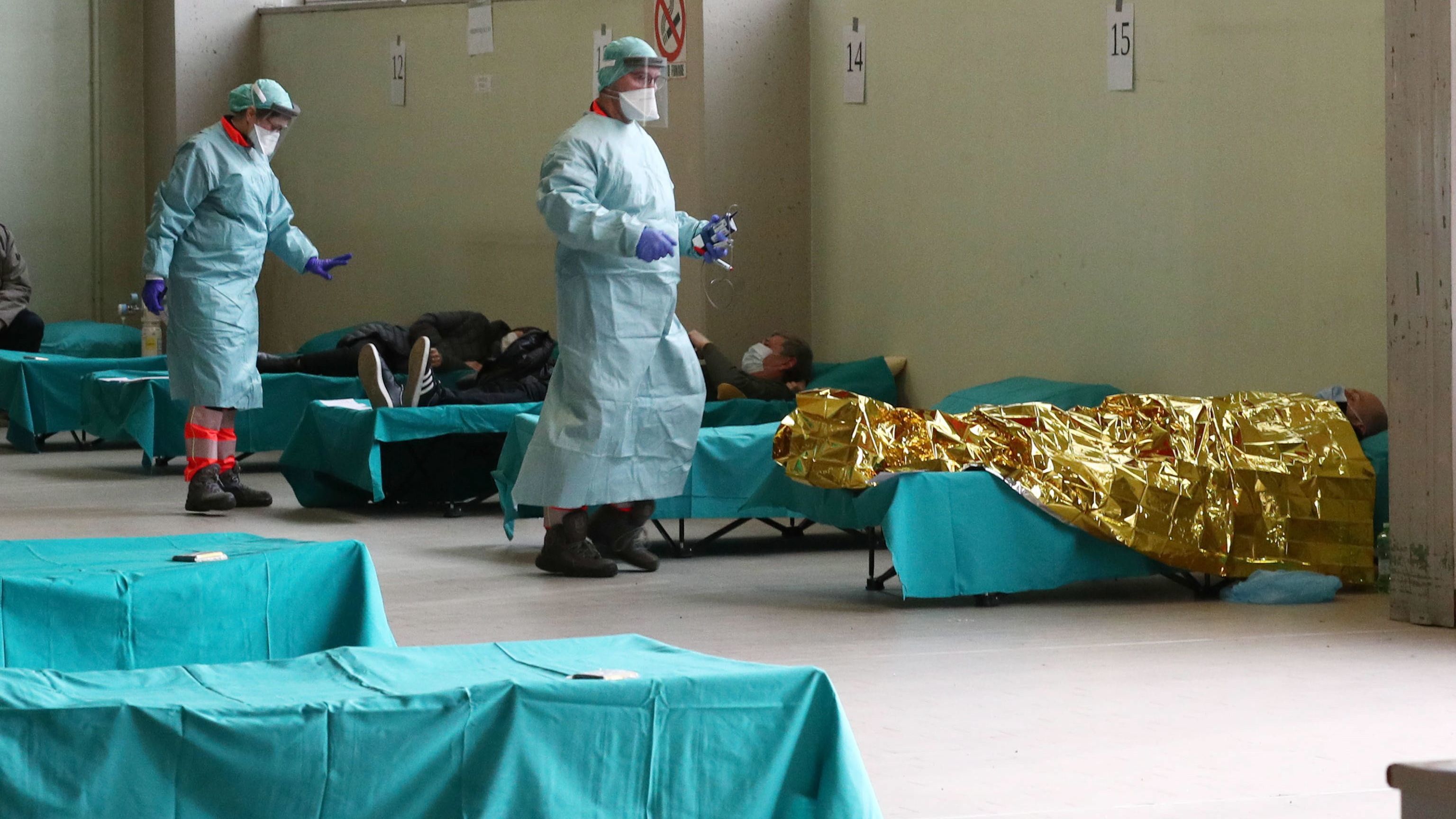 CORONAVIRUS | Medicii italieni, nevoiți să aleagă pe cine salvează