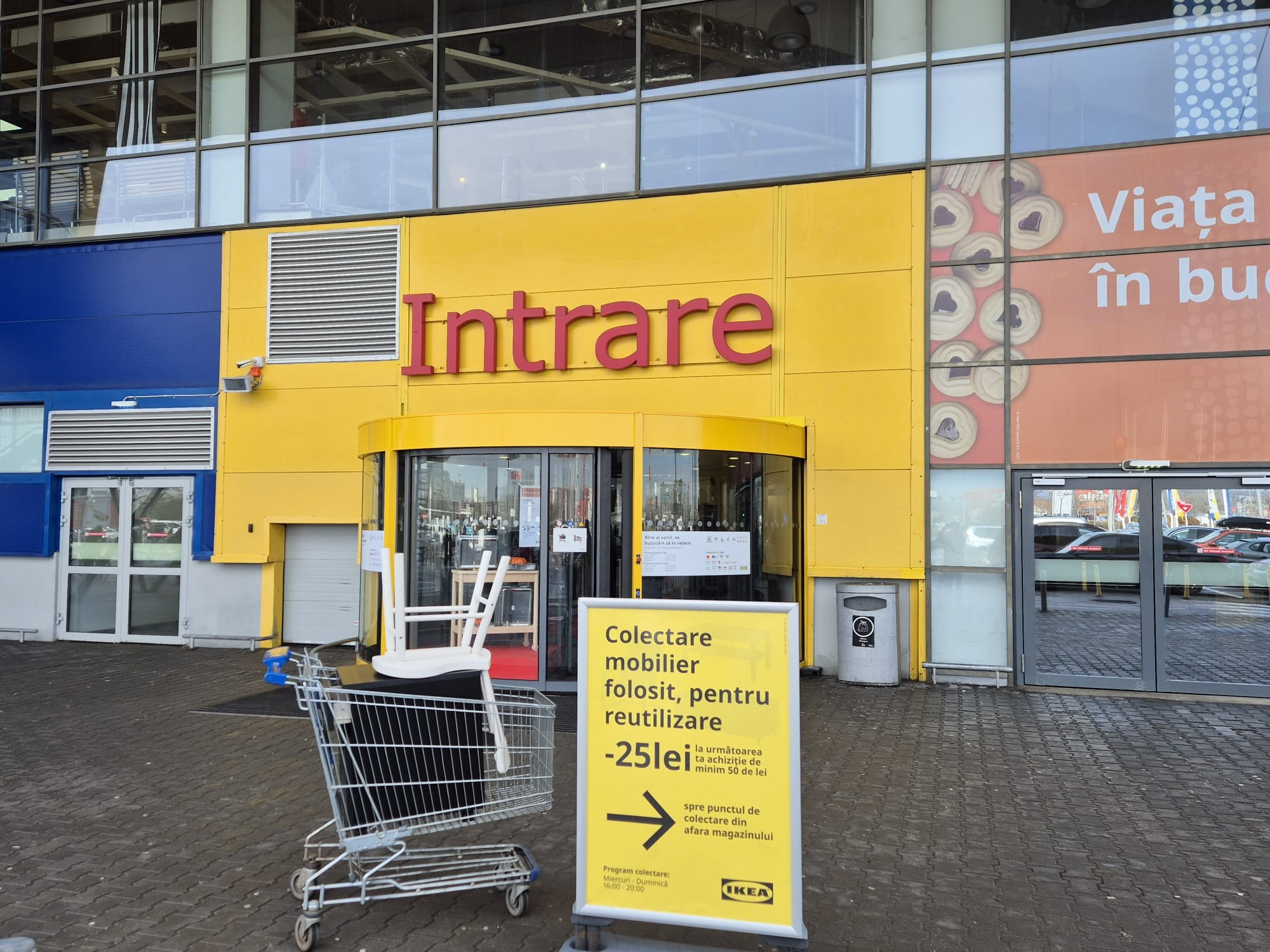 Ai mobilier pe care nu îl mai folosești? Prin IKEA, peste 500 de articole au primit o nouă viață