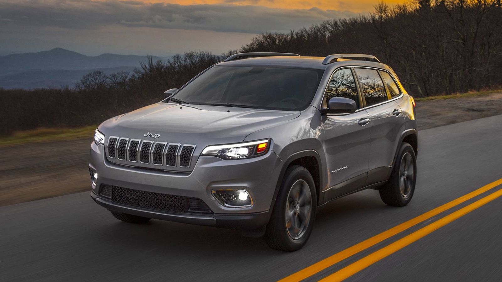 AutoItalia vrea sa aduca anul acesta noile Jeep Cherokee si Fiat 500X