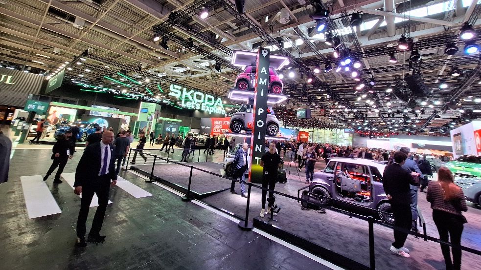 GALERIE FOTO | Care sunt cele mai importante lansări și surprizele de la Salonul Auto de la Paris